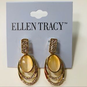 Ellen Tracy Gold & Crystal Drop Earrings🌟